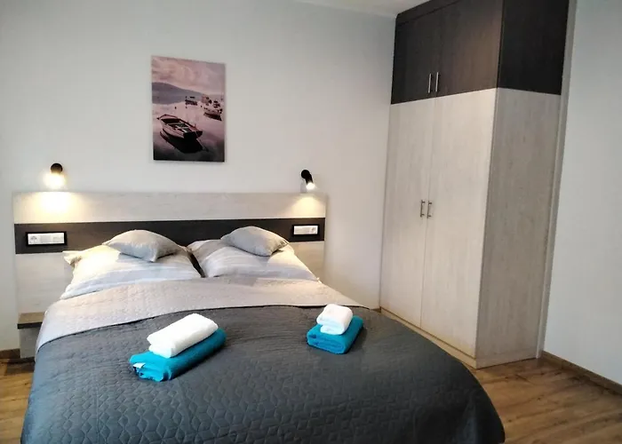 Fonyodapartman Apartament *